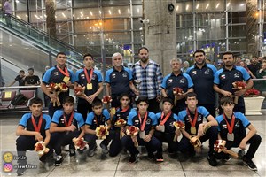 تیم ملی کشتی فرنگی نونهالان قهرمان آسیا شد