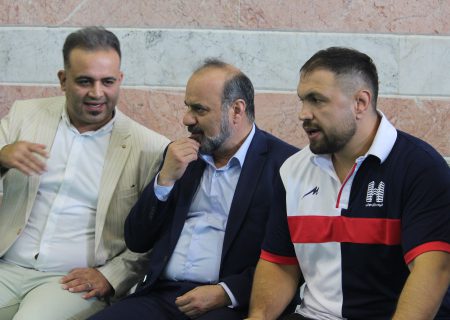 کلیپ دیدار دو تیم انبوه سازان هوتن و دانشگاه آزاد در لیگ برتر